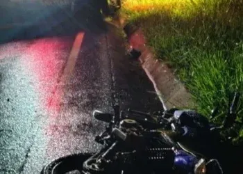 Motociclista é resgatado após cair em ribanceira na MS-316
