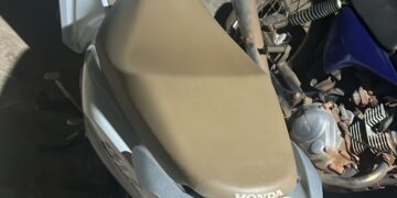 Moto furtada é recuperada horas após o crime e polícia investiga