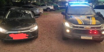 Cabeleireira é presa com carro furtado de São Paulo