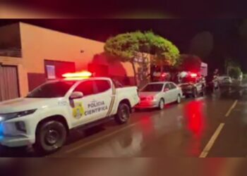 Atirador mata homem em conveniência e foge