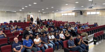 Prefeitura  capacita servidores no combate às arboviroses