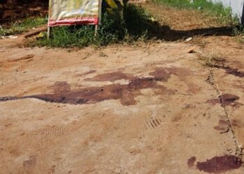 Jovem fica gravemente ferida após ser baleada na cabeça em perseguição