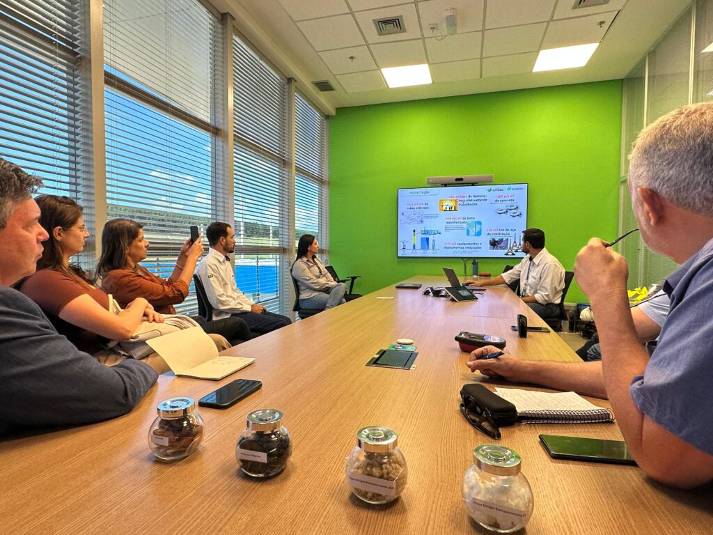 Prefeitura promove visita à Suzano para fortalecer logística Prefeitura promove visita à Suzano para fortalecer logística