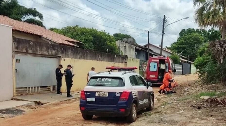Homem é esfaqueado no peito e socorrido em estado grave