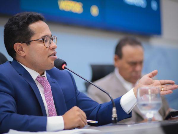 Câmara derruba vetos e garante R$ 8,3 milhões para obras em bairros de Campo Grande