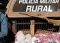 Homem é preso com carne de jacaré e javali e arma