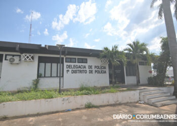 Suspeito de matar jovem em briga de bar se entrega à polícia