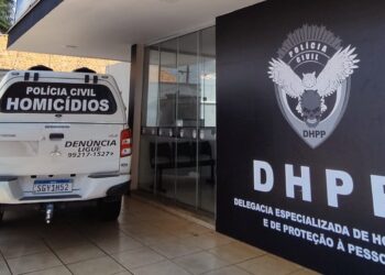 Criminoso atira mesmo com bebês por perto, deixa quatro feridos e acaba preso Criminoso atira mesmo com bebês por perto, deixa quatro feridos e acaba preso