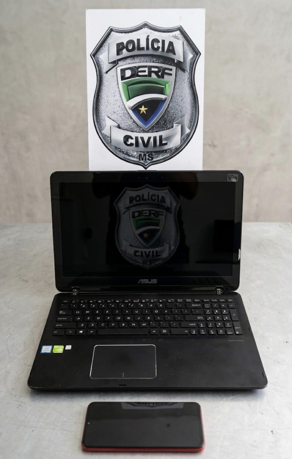 Celular e notebook furtados em escritório de advocacia são recuperados