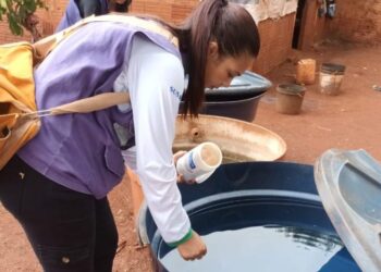 Governo de MS intensifica mutirão contra dengue em aldeias de Governo de MS intensifica mutirão contra dengue em aldeias de