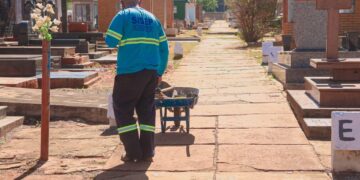 Prefeitura divulga processo seletivo com salários de até R$ 2,6 mil