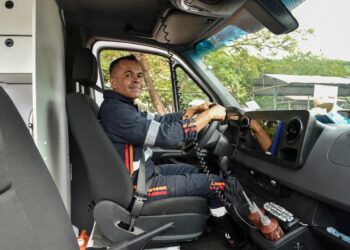 Seleção aberta para motoristas de ambulância e transporte escolar