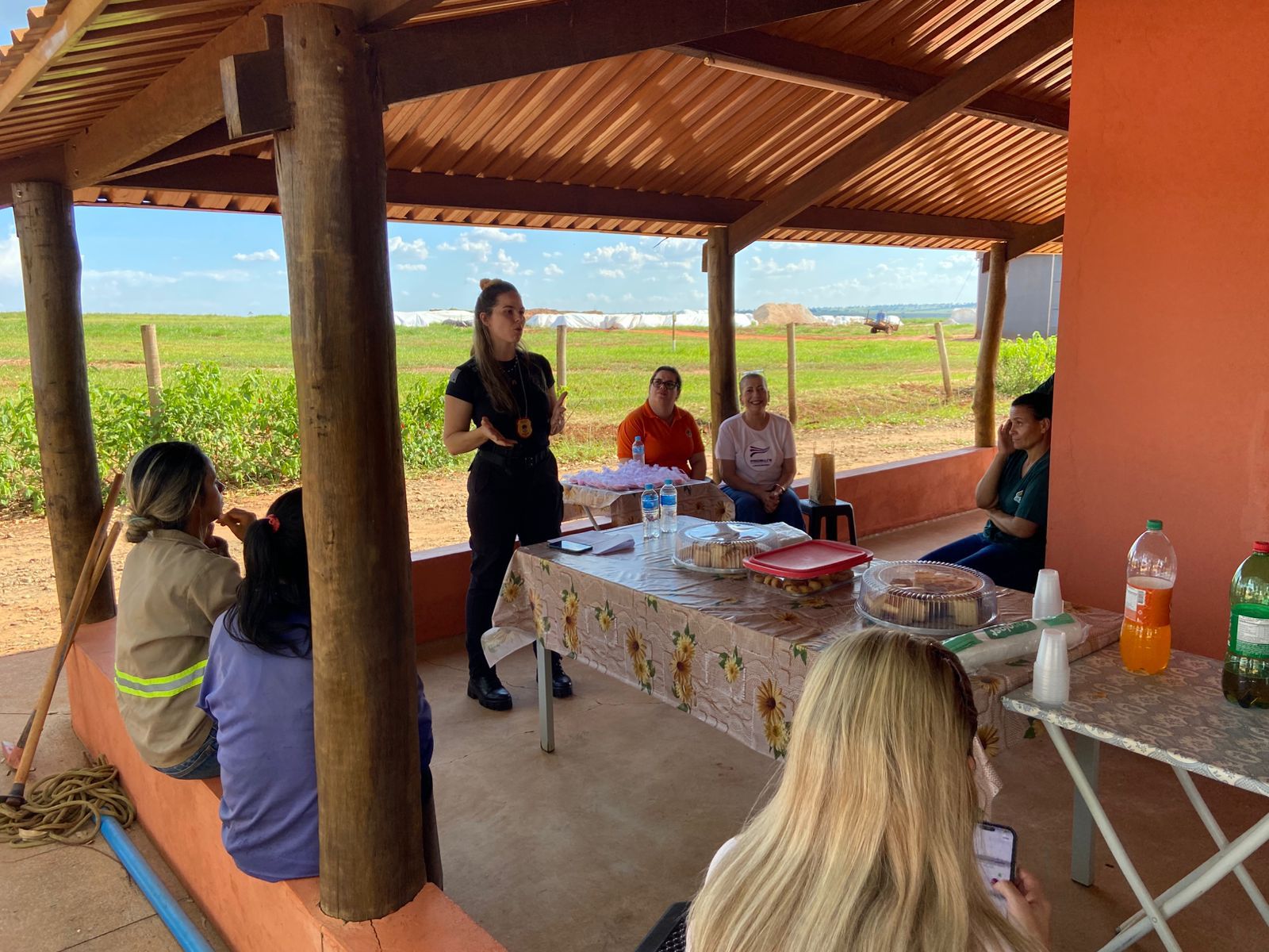 Ação leva orientação e reforça combate à violência contra mulheres do campo