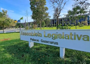 ALEMS retifica edital de concurso público e define critérios de convocação para candidatos cotistas ALEMS retifica edital de concurso público e define critérios de convocação para candidatos cotistas