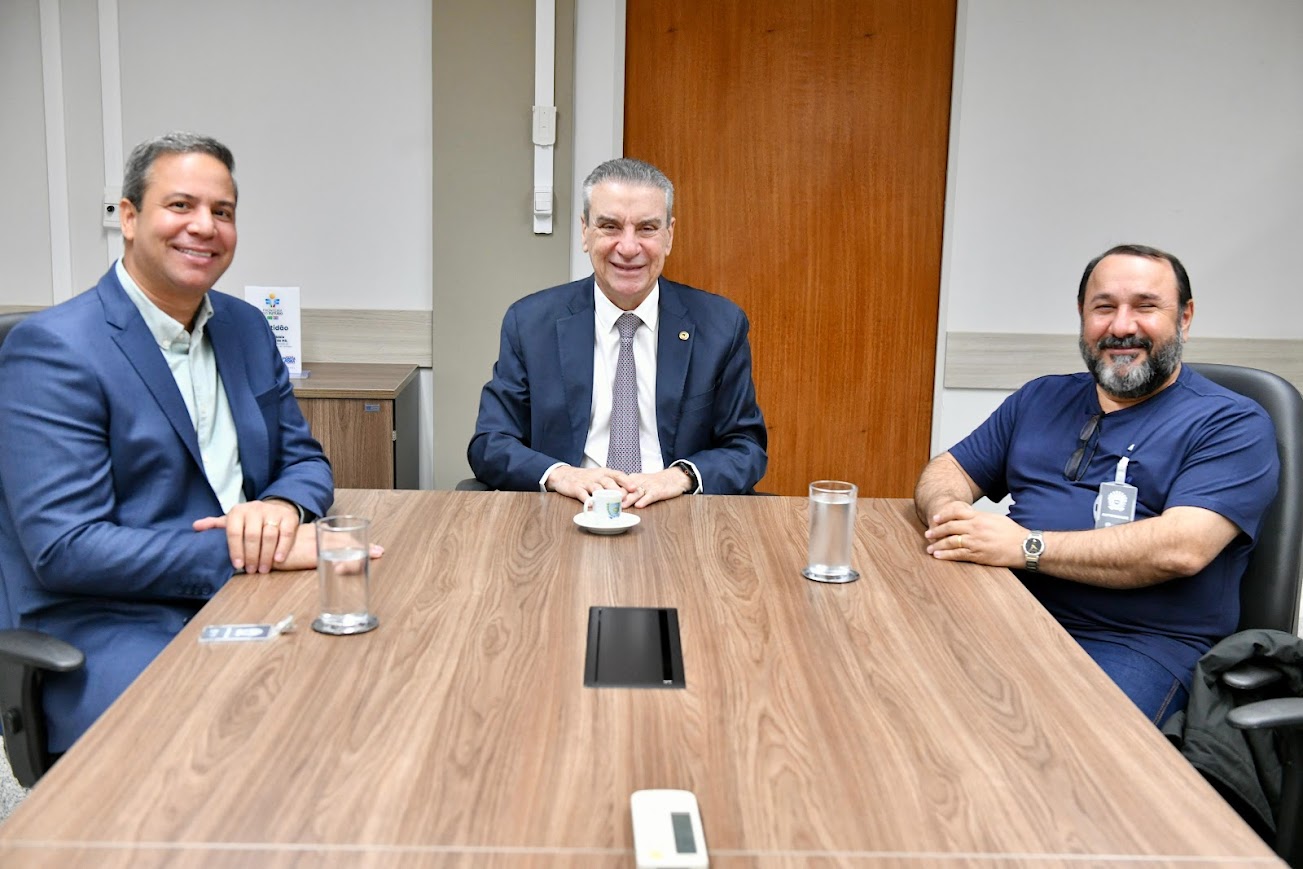 Paulo Corrêa articula construção de biblioteca que vai ampliar acesso à leitura em Itaporã