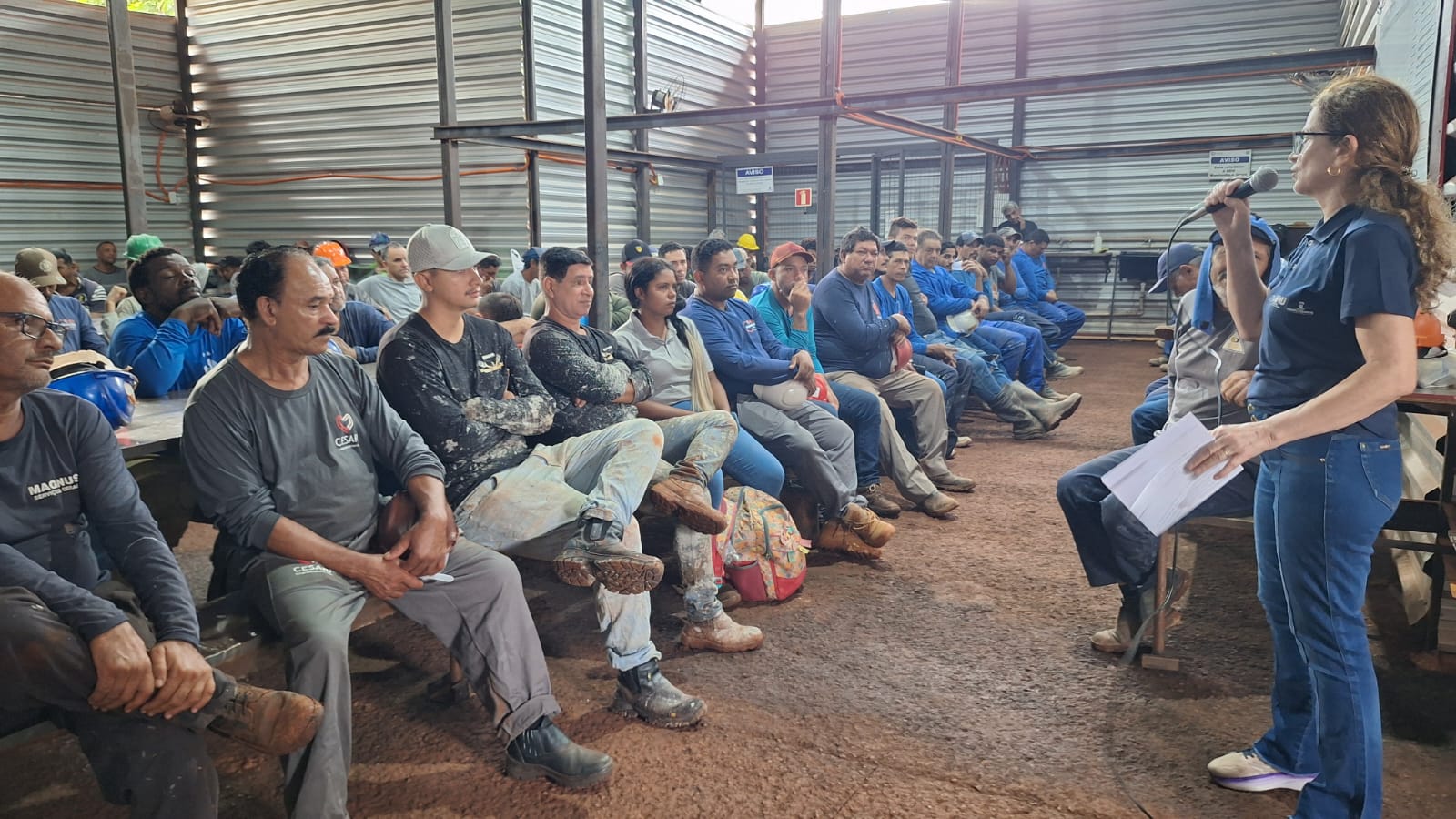 Construtora promove palestra sobre violência doméstica para trabalhadores em Campo Grande
