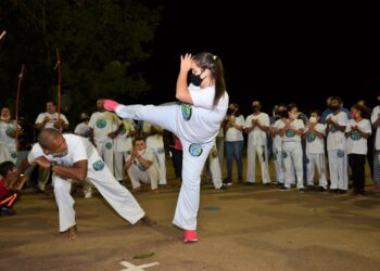 Prefeitura oferece aulas gratuitas de capoeira