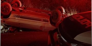 Ladrão furta carro, capota veículo durante fuga e acaba preso na fronteira