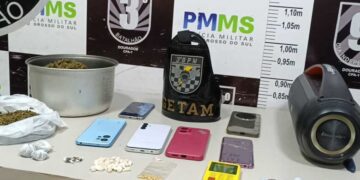 Denúncia derruba boca de fumo e leva casal foragido à prisão