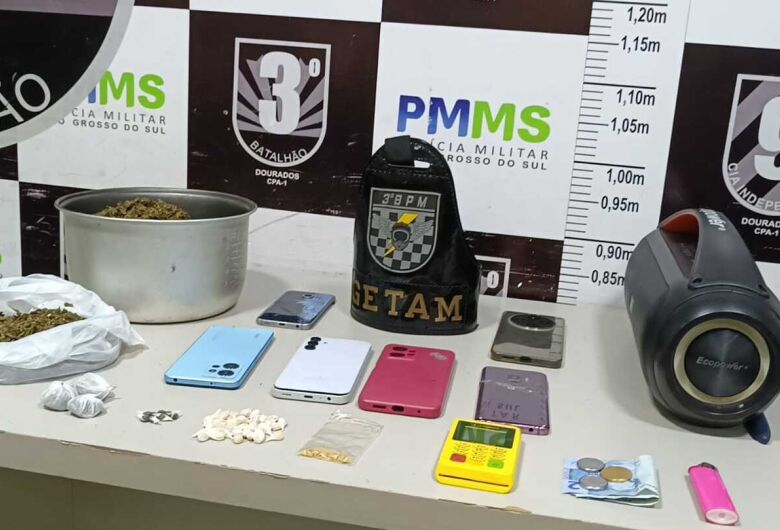 Denúncia derruba boca de fumo e leva casal foragido à prisão