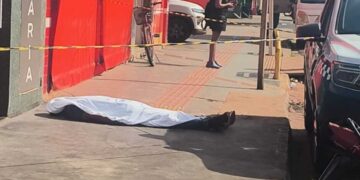 Homem é encontrado morto na rua enquanto amigo dormia em Campo Grande