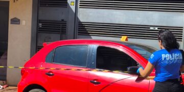 Homem é baleado com três tiros e suspeito foge em moto em Campo Grande