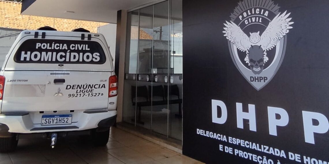 Autor é detido após ataque a casal e arma utilizada no crime é apreendida