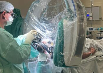 SUS realiza primeira cirurgia de estimulação cerebral para Parkinson em Mato Grosso do Sul