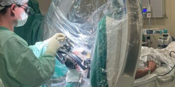 SUS realiza primeira cirurgia de estimulação cerebral para Parkinson em Mato Grosso do Sul