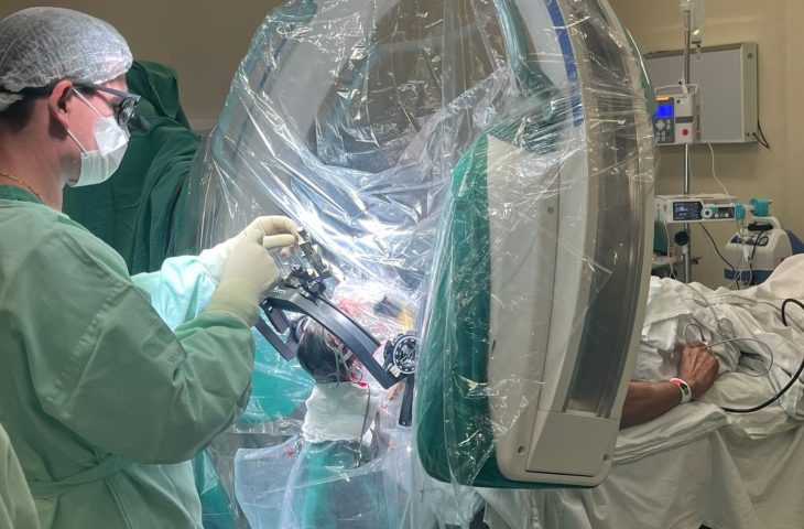 SUS realiza primeira cirurgia de estimulação cerebral para Parkinson em Mato Grosso do Sul