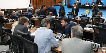 Projeto que prevê cartazes informativos sobre depressão infantil será votado nesta quinta-feira