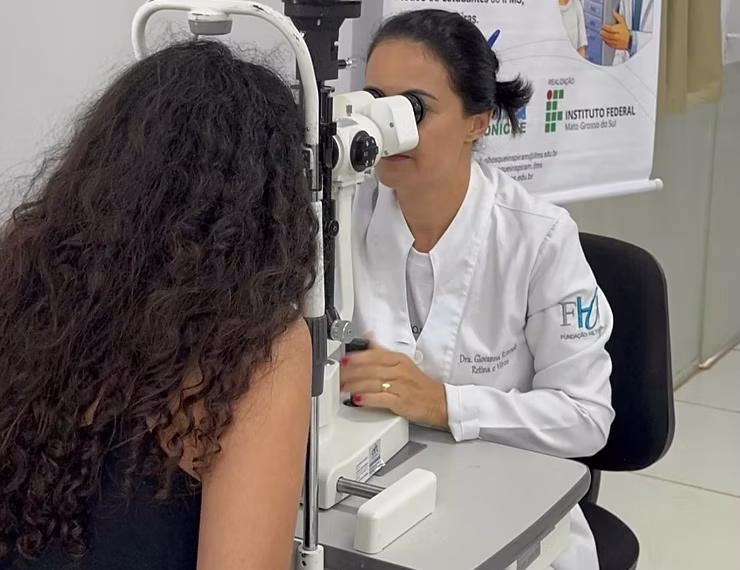 Soraya Thronicke viabiliza projeto que garante óculos a estudantes de MS