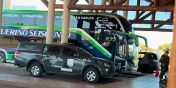 Granadas são encontradas em ônibus e causam correria em rodoviária