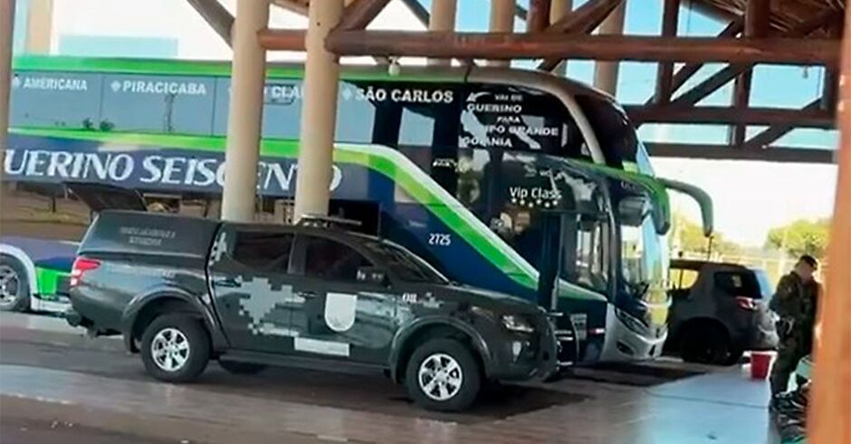 Granadas são encontradas em ônibus e causam correria em rodoviária