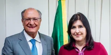 Simone Tebet se filia ao PSB e mira disputa ao Senado por São Paulo