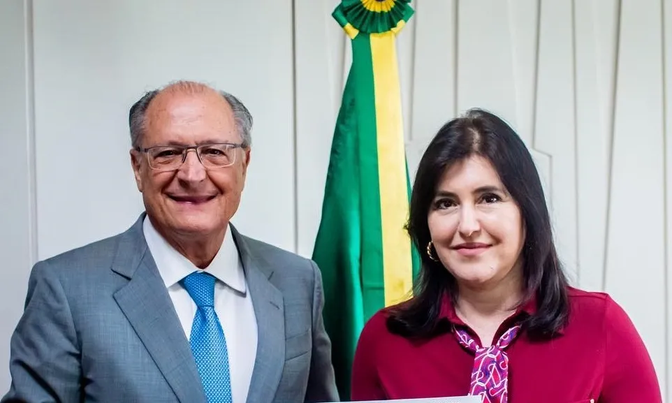Simone Tebet se filia ao PSB e mira disputa ao Senado por São Paulo