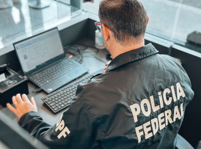PF mira rede de crimes sexuais contra crianças e adolescentes em operação em MS