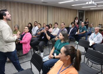 Curso de Oratória ajuda a perder o medo de falar em público