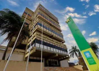 TRE-MS faz plantão até 13h para regularizar título de eleitor em Campo Grande