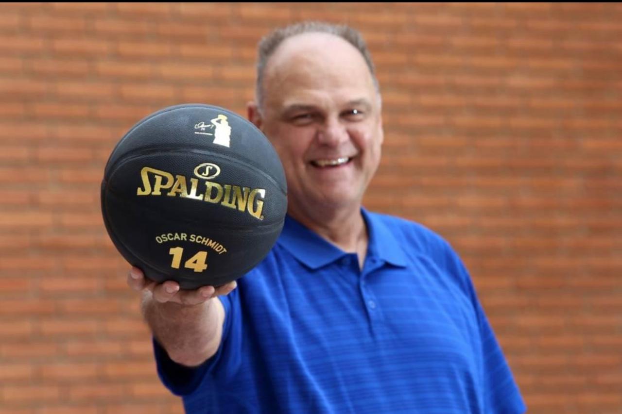 Luto no esporte brasileiro: morre Oscar Schmidt, o eterno “Mão Santa”