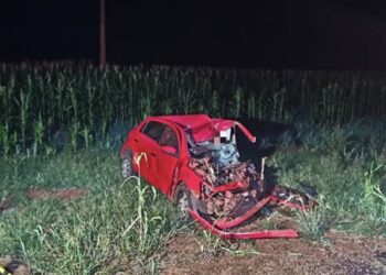 Motorista a caminho de feira agropecuária morre em grave acidente entre carro e carreta