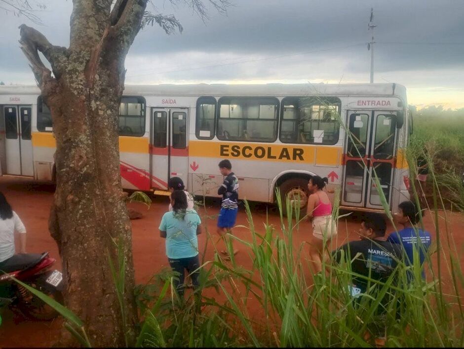 Menino de 7 anos morre atropelado por ônibus em Caarapó