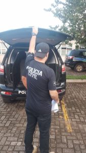 Perseguição, estupro e descumprimento de medida protetiva levam dois homens à prisão na Capital