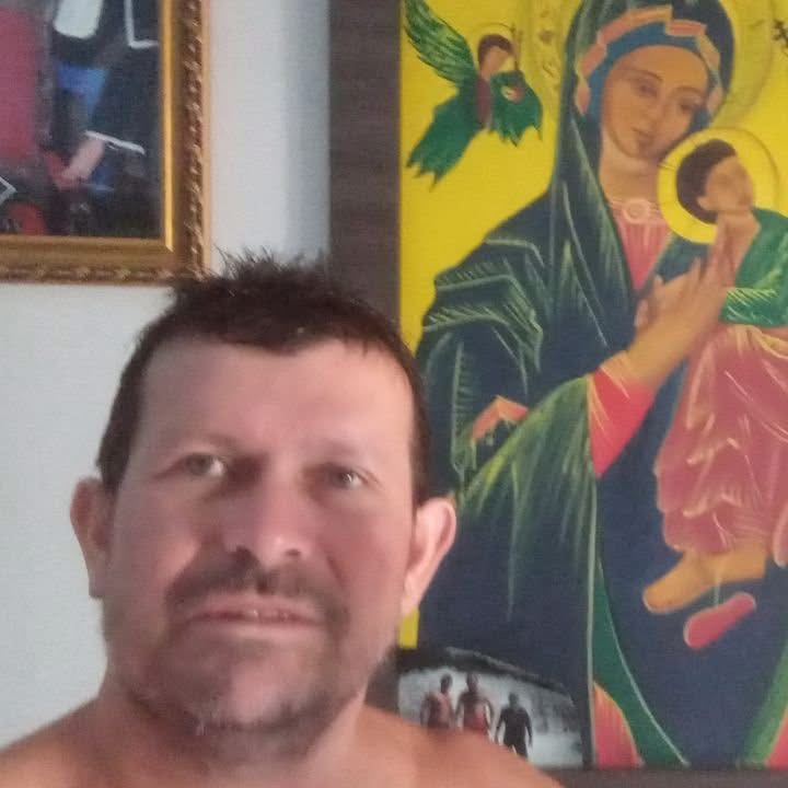 Está vivo: PM que atirou na cabeça após tentar matar a mulher segue internado