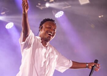 Estrutura comprometida cancela show de Thiaguinho; veja como pedir ressarcimento