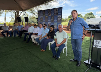 Gerson participa de entregas e reforça compromisso com desenvolvimento e proteção às mulheres