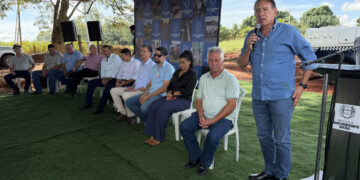 Gerson participa de entregas e reforça compromisso com desenvolvimento e proteção às mulheres