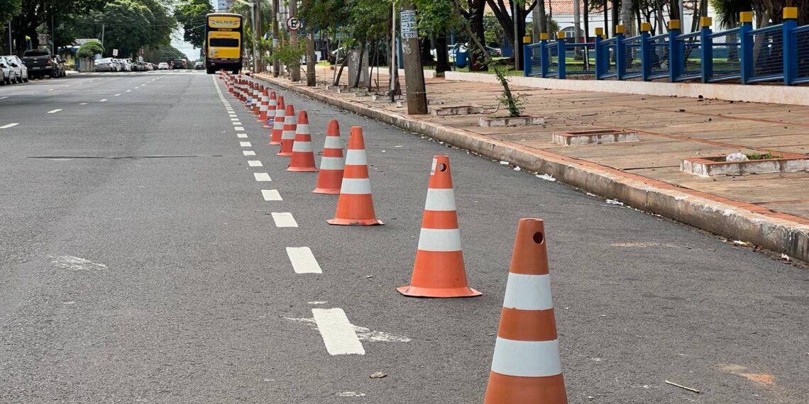 Intervenção na Rua Goiás muda trânsito e Agetran orienta desvios
