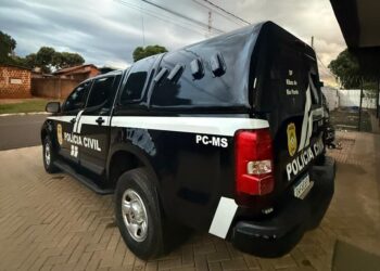 Busca por tablet furtado termina em flagrante de tráfico e munições escondidas em alojamento