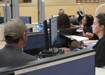 Plantão hoje: Justiça Eleitoral abre atendimento neste sábado para regularizar título em MS